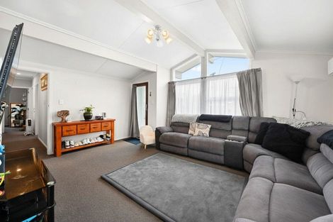 Photo of property in 28 Filmer Place, Melville, Hamilton, 3206