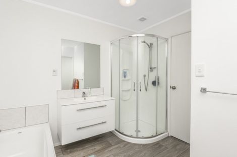 Photo of property in 16 Phoenix Place, Dinsdale, Hamilton, 3204