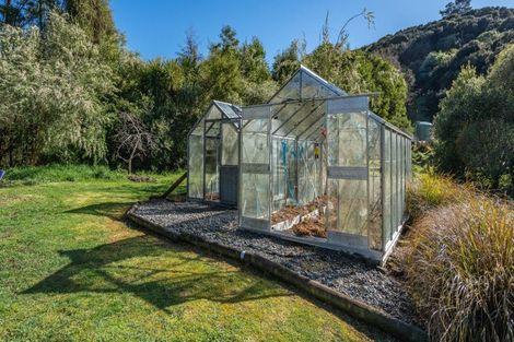 Photo of property in 9 Harmans Track, Little River, 7591