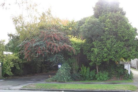 Photo of property in 126a Sawyers Arms Road, Northcote, Christchurch, 8052