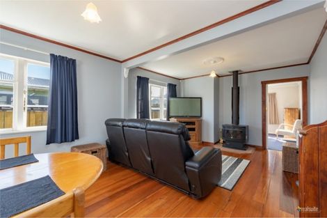 Photo of property in 80 Main Road, Wainuiomata, Lower Hutt, 5014