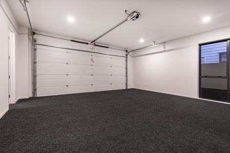 Photo of property in 2 Paparahi Place, Wainui, 0992