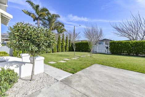 Photo of property in 1007 Plunket Street, Saint Leonards, Hastings, 4120