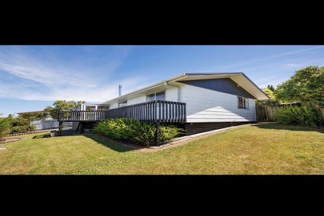 Photo of property in 20 Heatherlea Heights, Feilding, 4702