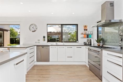 Photo of property in 24 Ruby Avenue, Northwood, Christchurch, 8051