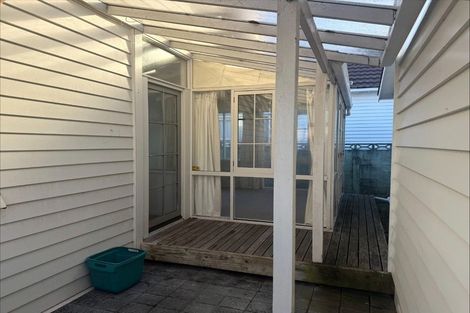 Photo of property in 72 Miro Street, Miramar, Wellington, 6022
