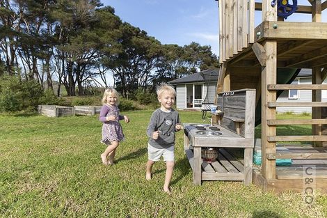 Photo of property in 1293 Old North Road, Helensville, 0875