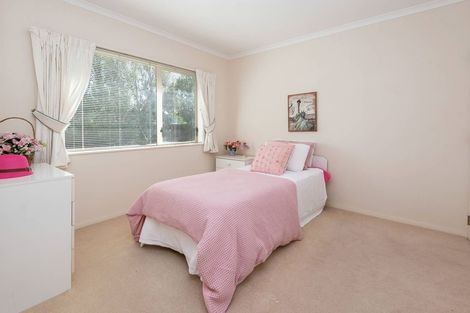 Photo of property in 16 Nad Place, East Tamaki Heights, Auckland, 2016