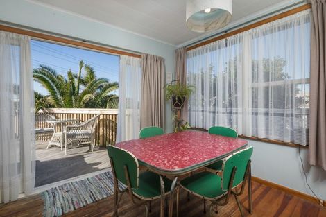 Photo of property in 262 Seaforth Road, Waihi Beach, 3611