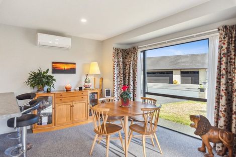 Photo of property in Georgia Estate, 4/3 Georgia Grove, Paraparaumu, 5032