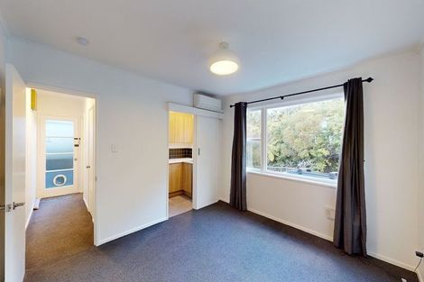 Photo of property in 24f2 Crieff Street, Northland, Wellington, 6012