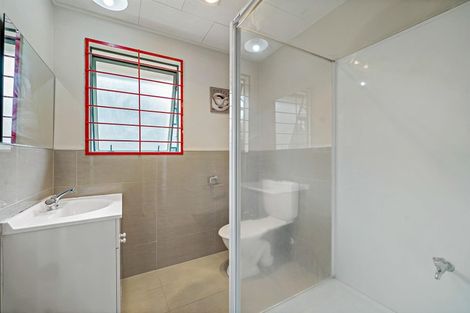 Photo of property in 11a Keeling Road, Henderson, Auckland, 0612