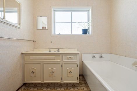 Photo of property in 327 Hukanui Road, Queenwood, Hamilton, 3210