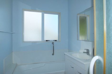 Photo of property in 11 Jenks Street, Foxton, 4814