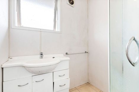 Photo of property in 5 Maitland Place, Favona, Auckland, 2024