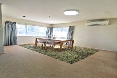 Photo of property in 14 Golfland Drive, Golflands, Auckland, 2013
