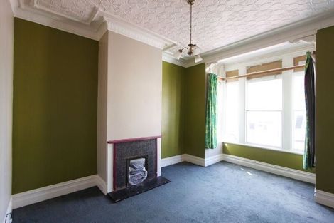 Photo of property in 212 The Terrace, Wellington Central, Wellington, 6011