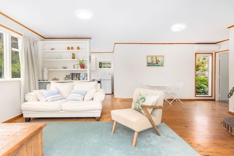 Photo of property in 50 Matai Road, Raumati South, Paraparaumu, 5032
