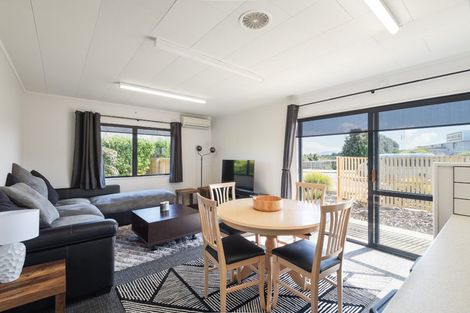 Photo of property in 39a Domain Road, Papamoa Beach, Papamoa, 3118