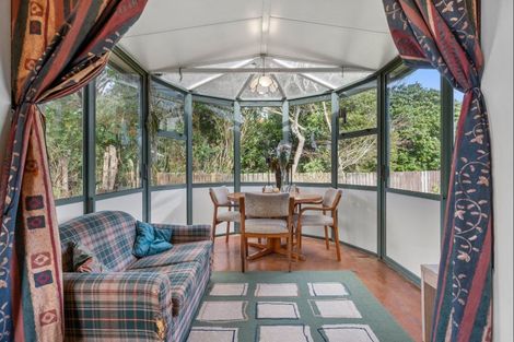 Photo of property in 203 Frankley Road, Frankleigh Park, New Plymouth, 4310