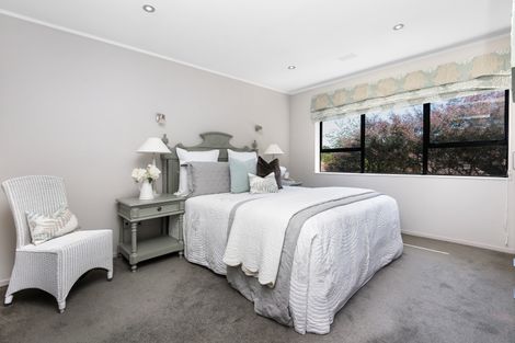 Photo of property in 12 Mark Edward Drive, Half Moon Bay, Auckland, 2012