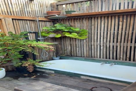 Photo of property in 2 Endeavour Place, Lyttelton, 8082