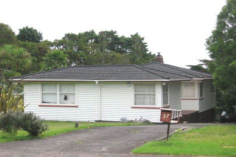 Photo of property in 37 Derwent Crescent, Titirangi, Auckland, 0604