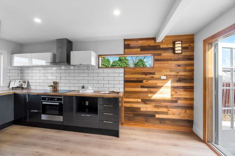 Photo of property in 66 Huxley Street, Sydenham, Christchurch, 8023