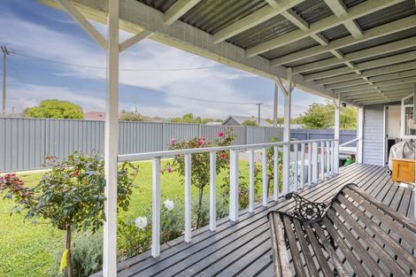 Photo of property in 50 Bibby Street, Waipawa, 4210