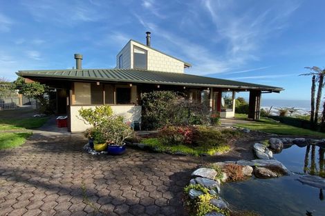 Photo of property in 22 Stanton Crescent, Karoro, Greymouth, 7805