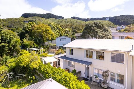 Photo of property in 1/71 Larsen Crescent, Tawa, Wellington, 5028