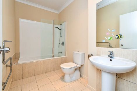 Photo of property in 13 Manchester Drive, Flat Bush, Auckland, 2019