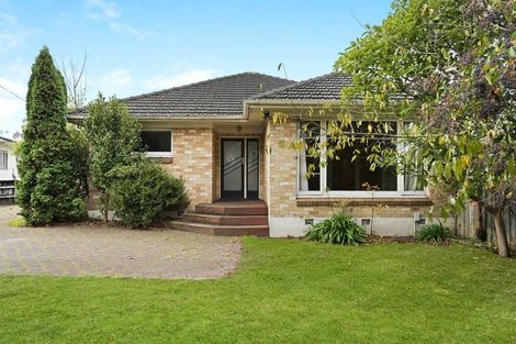 Photo of property in 281 Cambridge Road, Hillcrest, Hamilton, 3216