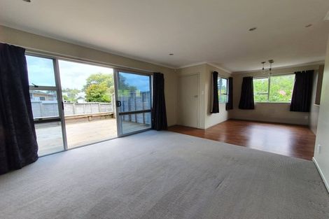 Photo of property in 12 Splitt Avenue, Glenview, Hamilton, 3206