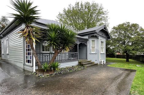 Photo of property in 44 Lynwood Road, New Lynn, Auckland, 0600