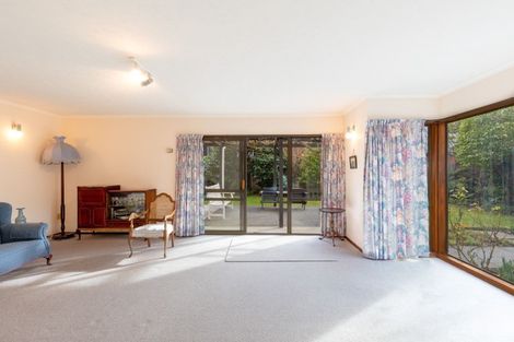 Photo of property in 9 Felstead Place, Avonhead, Christchurch, 8042