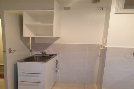 Photo of property in 111 Ruskin Road, Newlands, Wellington, 6037