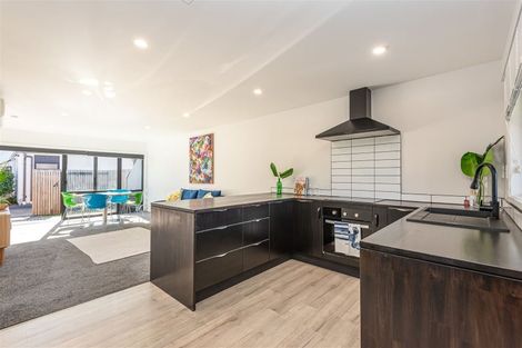 Photo of property in 71b/7 Main Road, Redcliffs, Christchurch, 8081