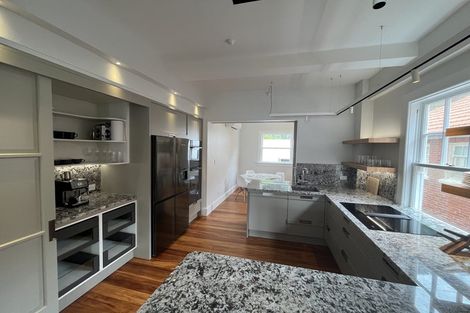 Photo of property in Inverleith Apartments, 306u3 Oriental Parade, Oriental Bay, Wellington, 6011