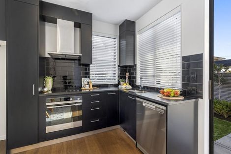 Photo of property in 20u6 Trent Street, Island Bay, Wellington, 6023
