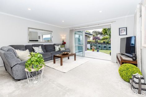 Photo of property in 16 Carlingford Rise, Dinsdale, Hamilton, 3204