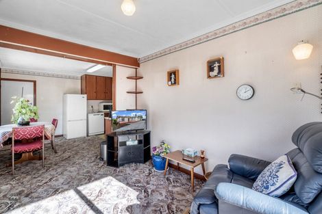 Photo of property in 38 Nichol Street, Heidelberg, Invercargill, 9812