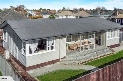 Photo of property in 1 Le Quesne Place, Fairfield, Hamilton, 3214