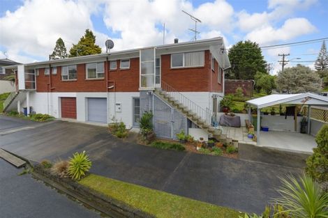 Photo of property in 1/20 Merchant Avenue, Te Atatu South, Auckland, 0610