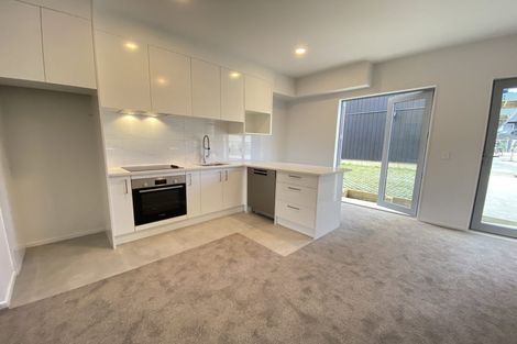 Photo of property in 6/36 Edmonton Road, Henderson, Auckland, 0612