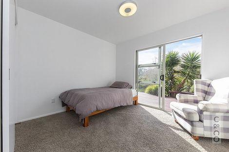 Photo of property in 8 Pineview Lane, Helensville, 0875