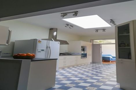 Photo of property in 8 Roseneath Terrace, Roseneath, Wellington, 6011