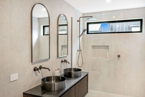 Photo of property in 10 Vintage Street, Cromwell, 9310