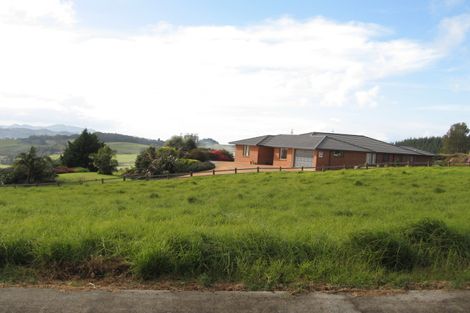 Photo of property in 2 Heron Hill, Kerikeri, 0230