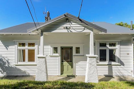 Photo of property in 39 Karepa Street, Brooklyn, Wellington, 6021